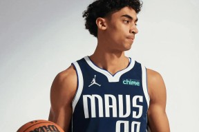 Ming在独行侠比赛中高光表现，精彩发挥引发热议！的简单介绍