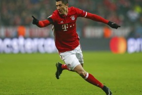 PG电子-莱万多夫斯基连续七场比赛得分超过大胜，美国队挑战极限！的简单介绍