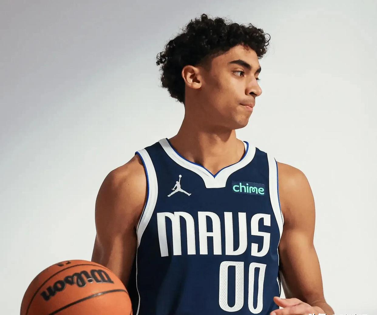 Ming在独行侠比赛中高光表现，精彩发挥引发热议！的简单介绍