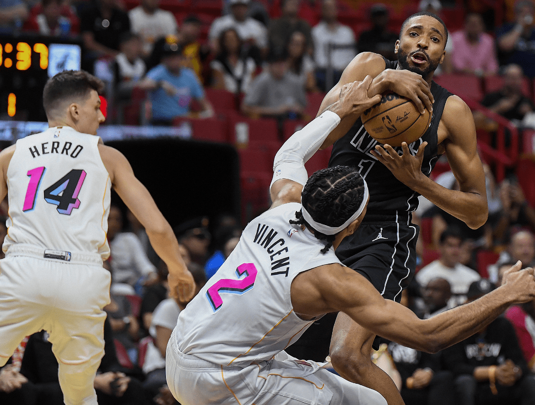 包含Karsa遭遇七连败，热火教练面临压力！的词条